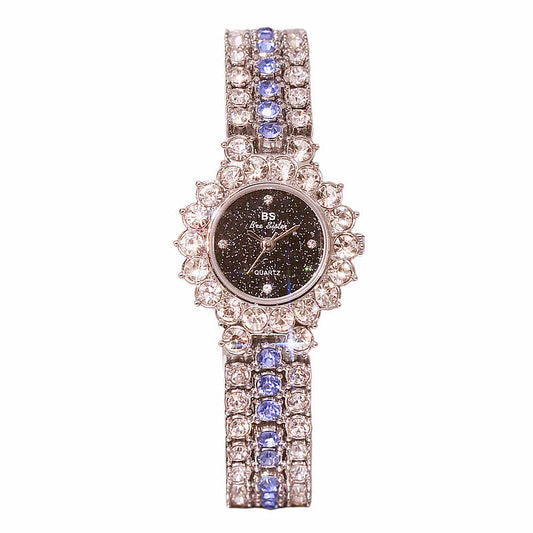 Elegant Diamond-Studded Wristwatch with Premium Chain