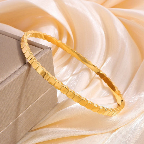 Ins Irregular Honeycomb-shaped Bracelet Fashion Minimalist Titanium