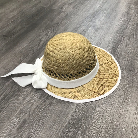 Solid White Bow Rush Straw Visor