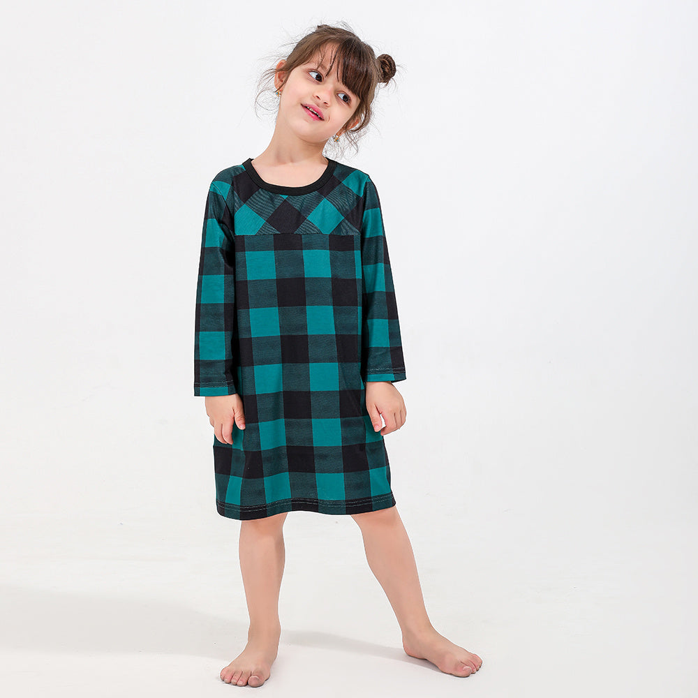 Family Christmas Pajamas For Parents And Children