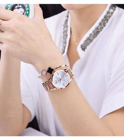 Elegant water-resistant timepiece