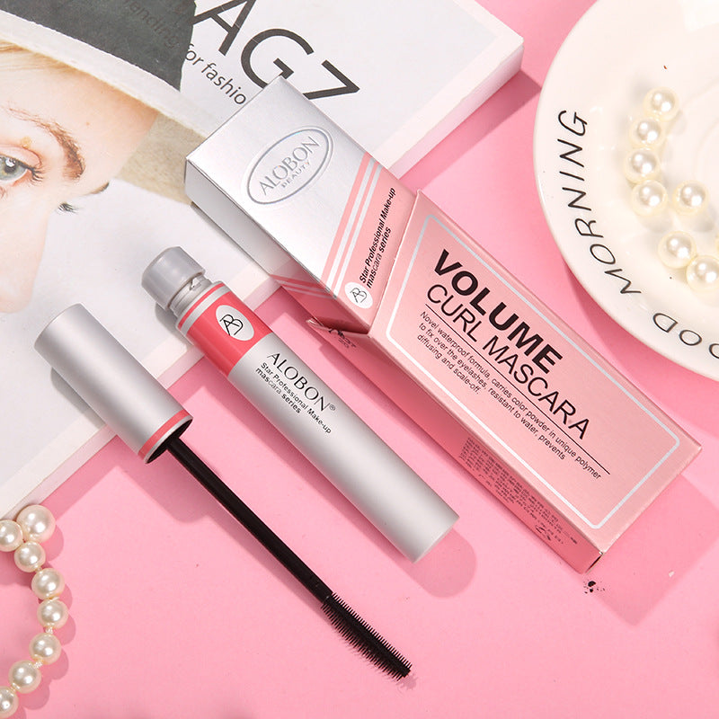 Ultra Glam Lash Amplifier Intense Volume & Length Mascara