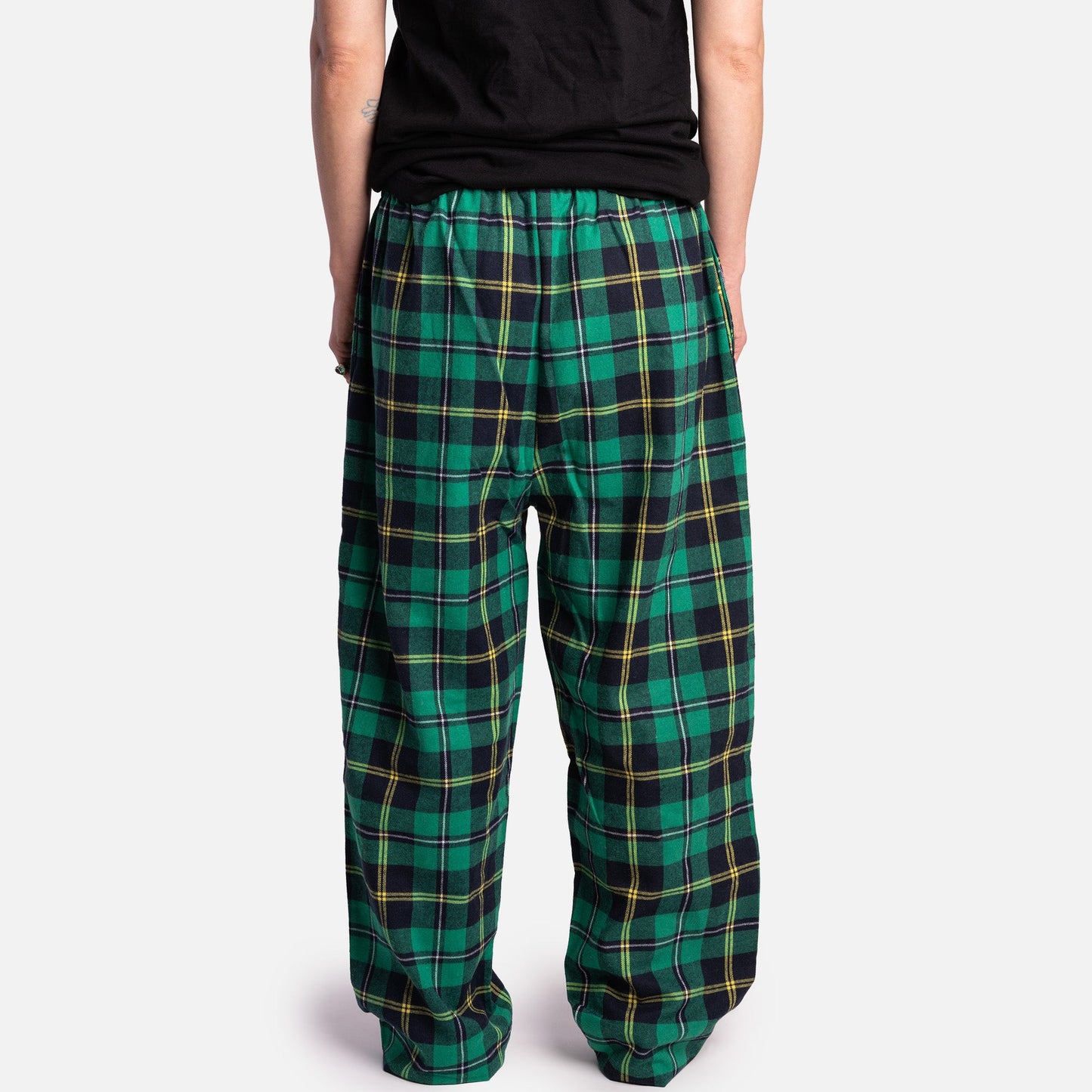 Plaid Pajamas – Green & Black Cozy