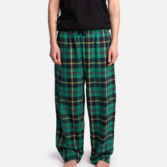 Plaid Pajamas – Green & Black Cozy