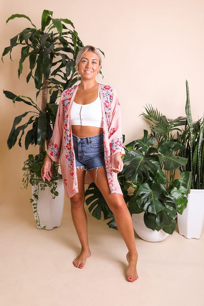 Elegant Floral Garland Kimono – Sophisticated Design