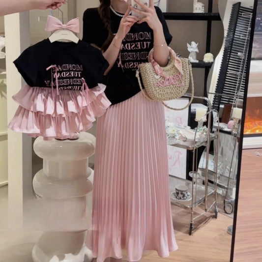 Pleated Skirt Two-piece Outfit Matching