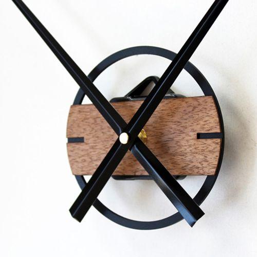 Metal and Wood Mechanism wall clock decoration