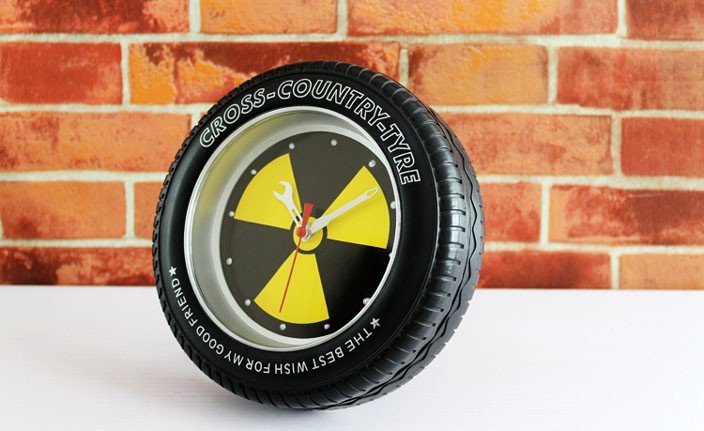 Creative Biochemical Crisis Tire Wall Clock