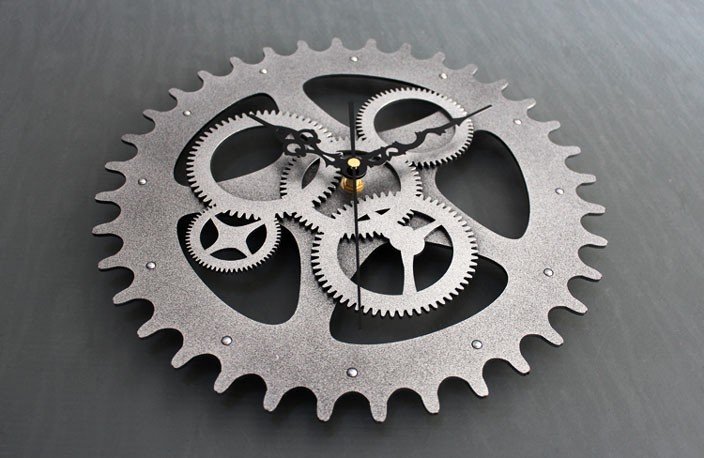 Continental Retro Gear Wall Clock