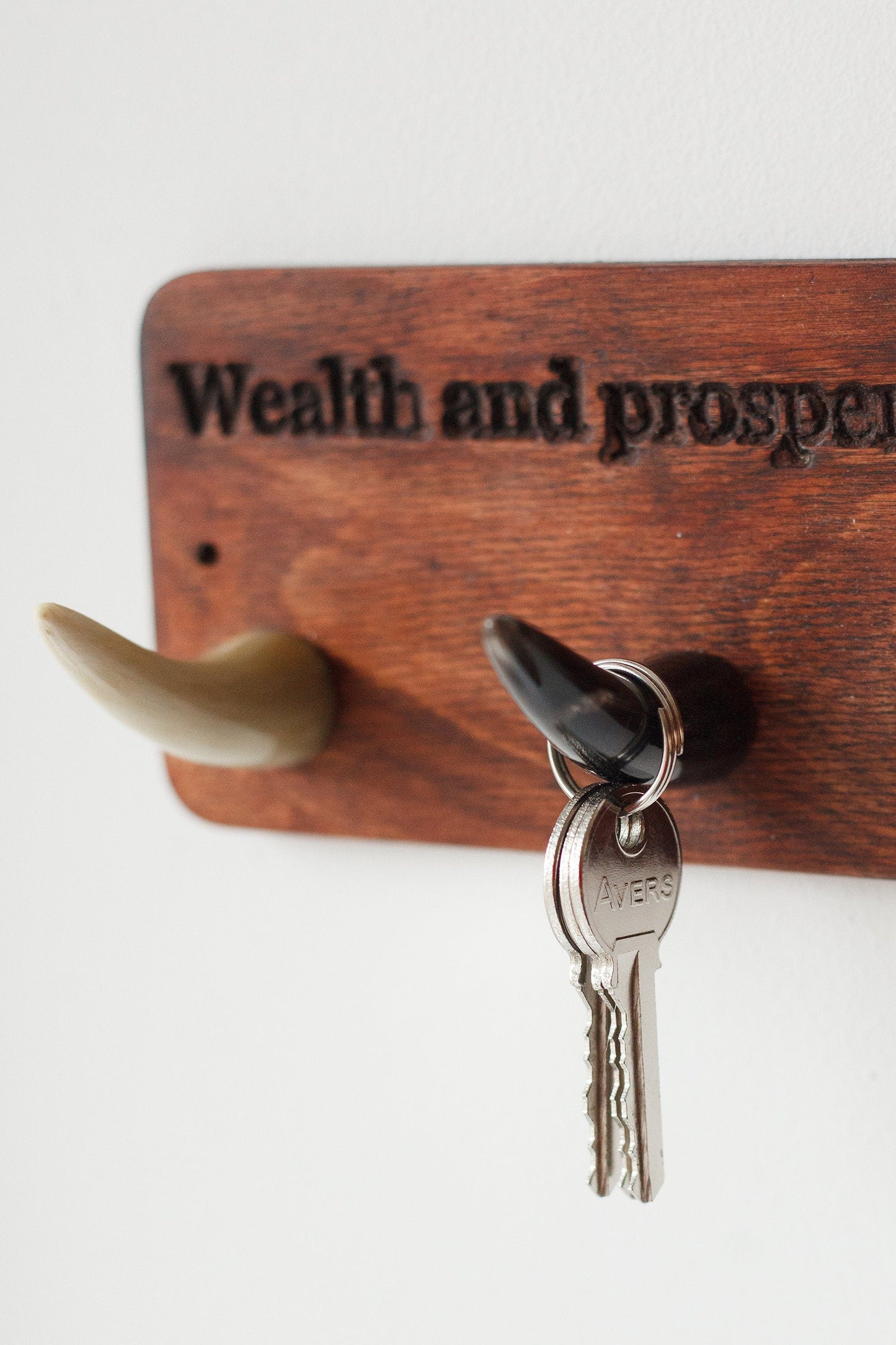 Hanger for Keys / Entryway Wall Key Holder Hook / Key Organizer /